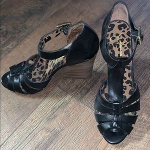 Jessica Simpson Leather Wedge Sandals (size 7)